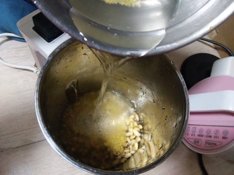 小米豆浆步骤4