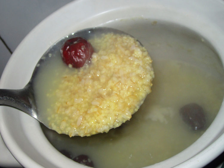 小米燕麦红枣粥步骤6