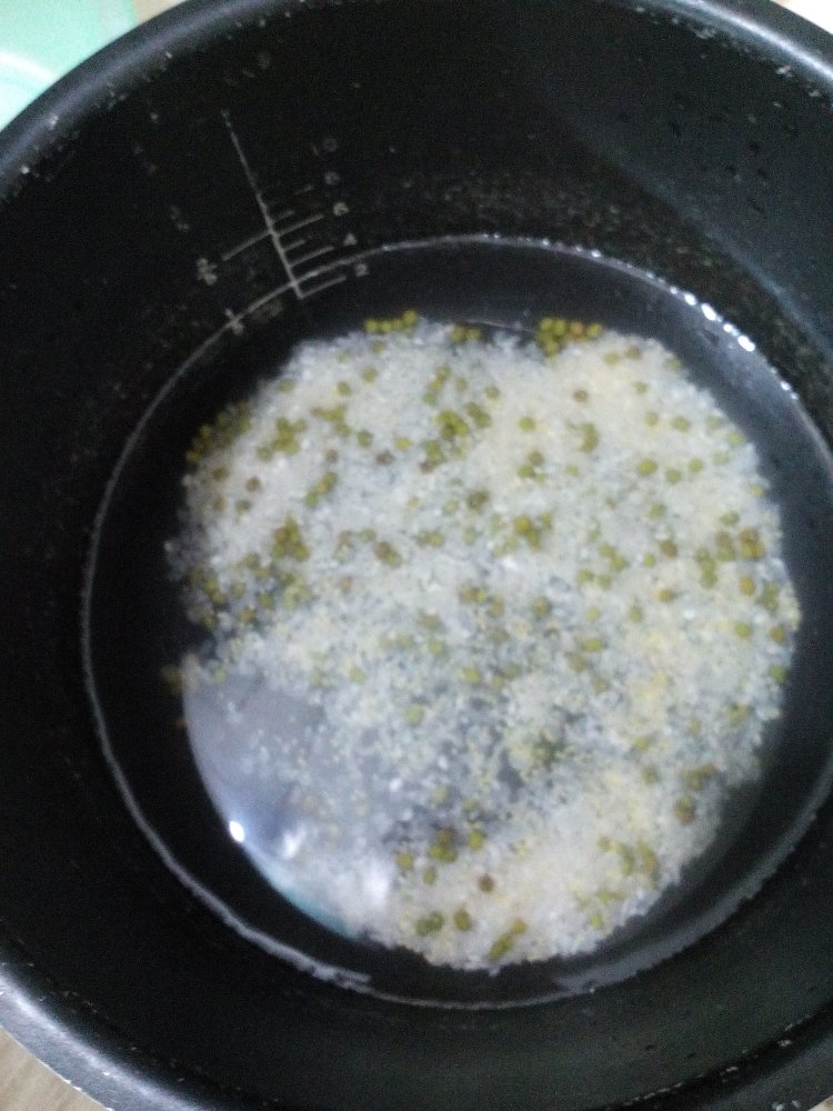 大米绿豆粥步骤4