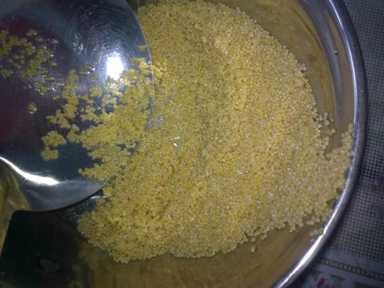 大枣红豆小米粥步骤1