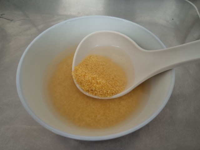 小米滑鸡粥步骤8