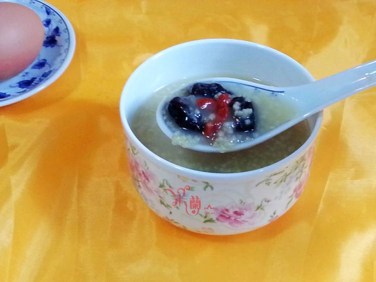 红枣燕麦小米粥步骤7