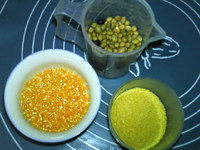 玉米小米豆浆步骤1
