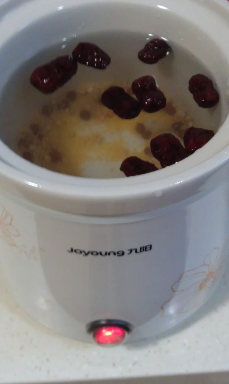 小米荞麦红枣粥步骤6