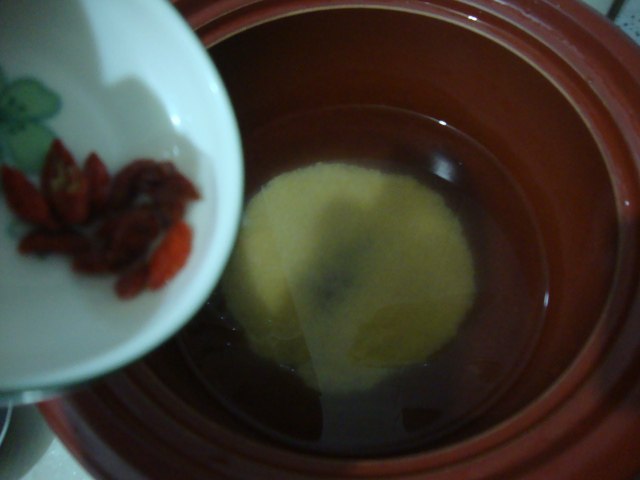 小米枸杞粥步骤4