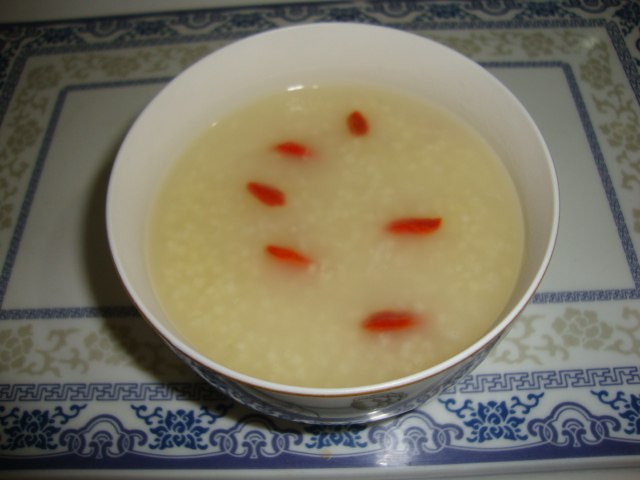 小米枸杞粥步骤7