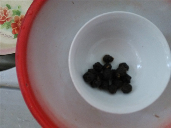 红莲子山药豆粥步骤1