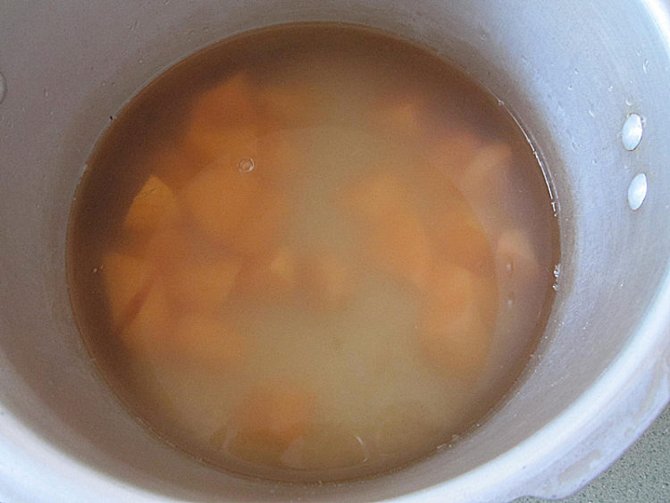 小麦小米番薯粥步骤5