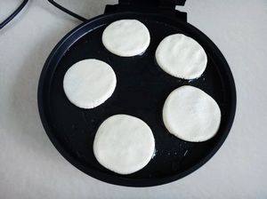 小米豆沙粑粑步骤7