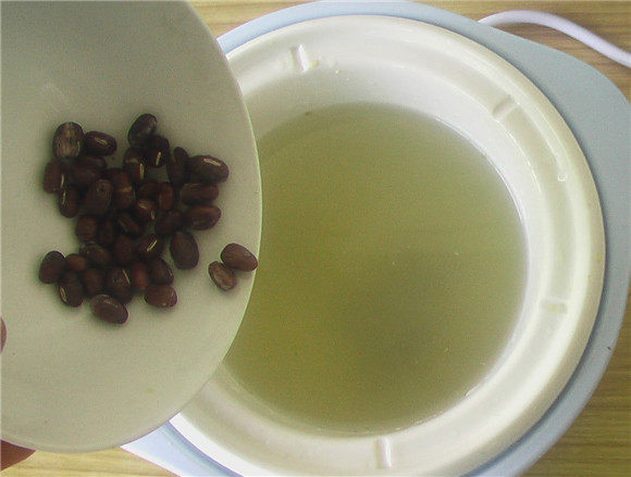 红豆小米瘦肉粥步骤5