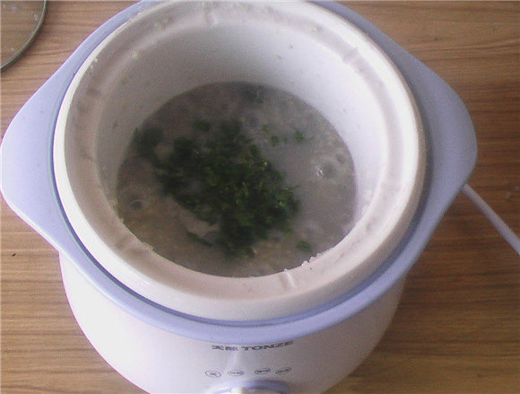 红豆小米瘦肉粥步骤8