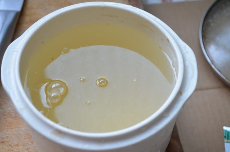 小米红豆红枣粥步骤2
