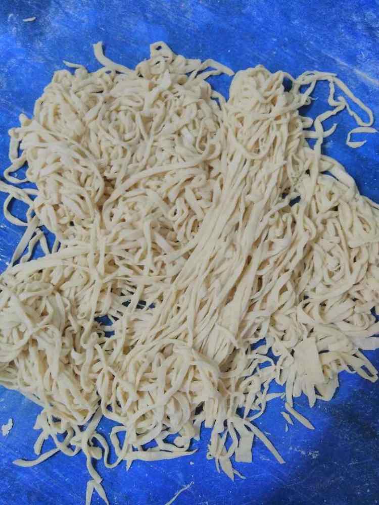 肉沫拌面步骤1