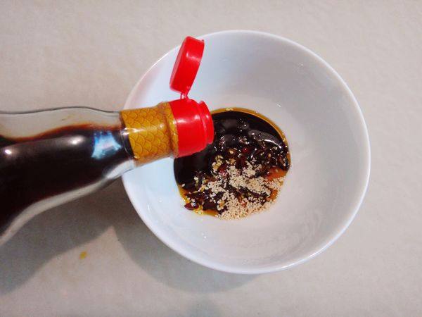 酱油菌油面步骤2