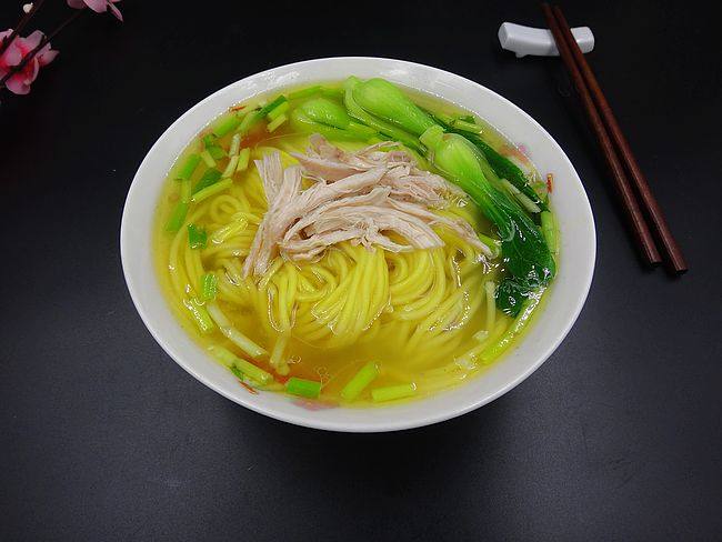 香油鸡丝面步骤6