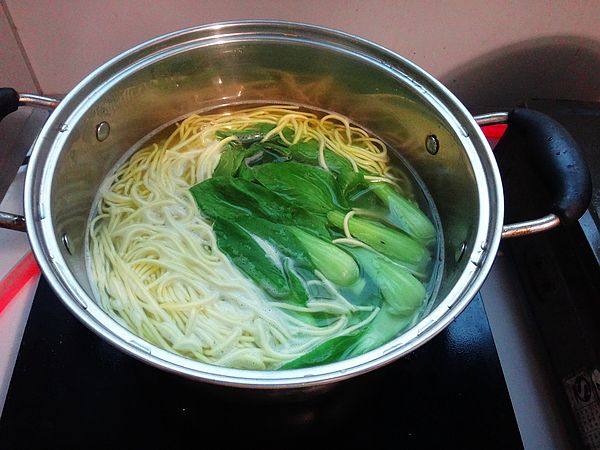 香油鸡丝面步骤5