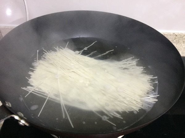 荷包蛋面步骤2