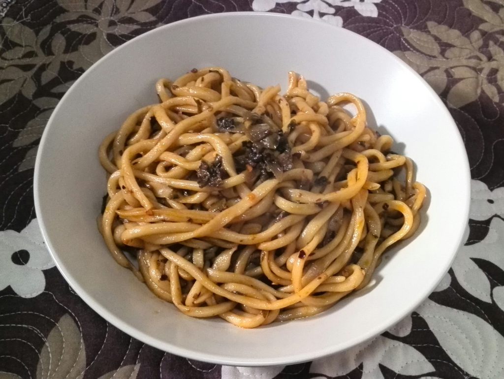 老坛酸菜炒面步骤14