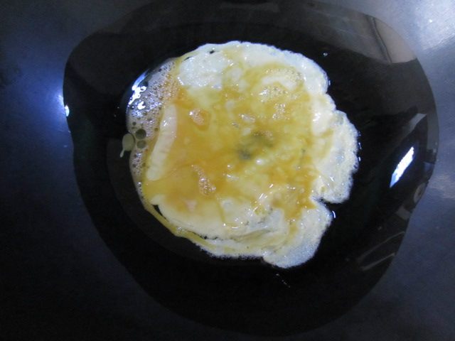 香菇鸡蛋汤面步骤7
