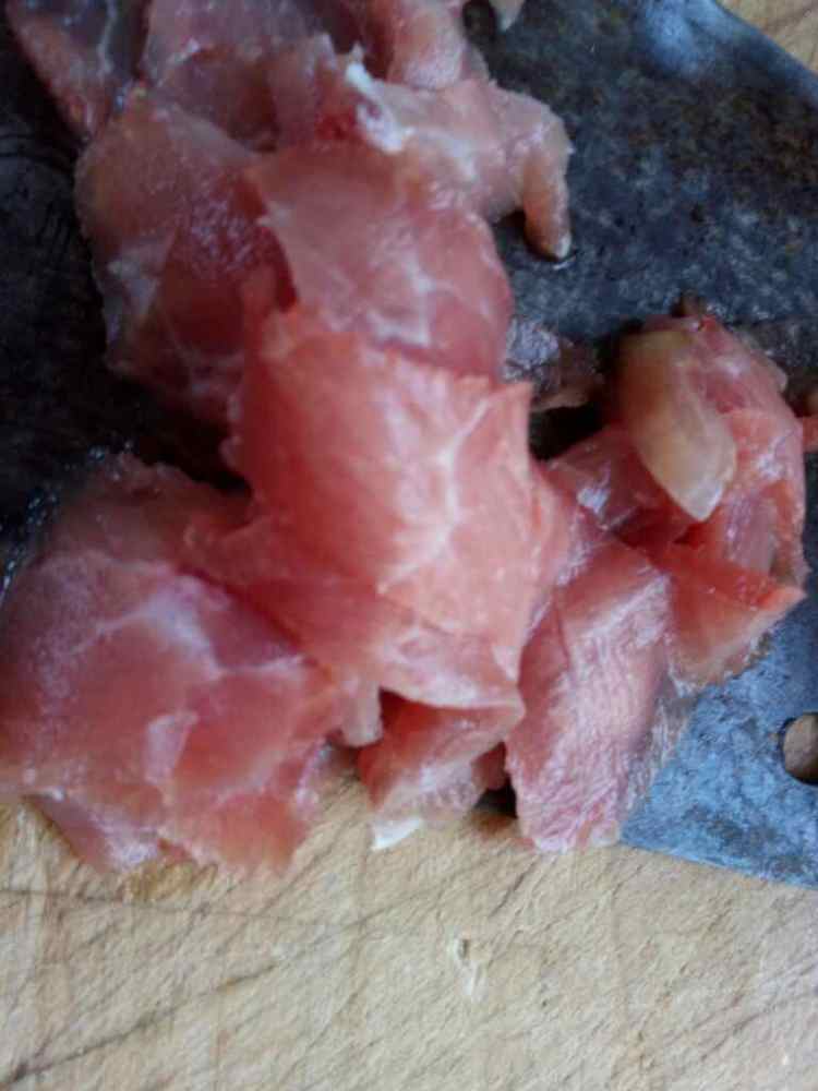 一锅熟面条步骤2