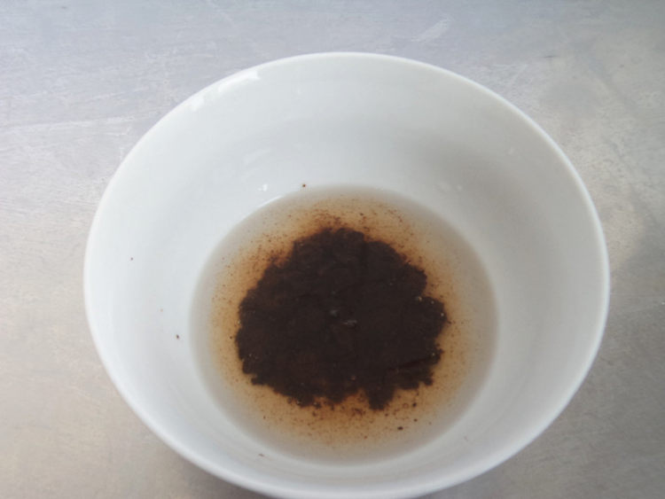 豆豉瓜皮酱拌面步骤2