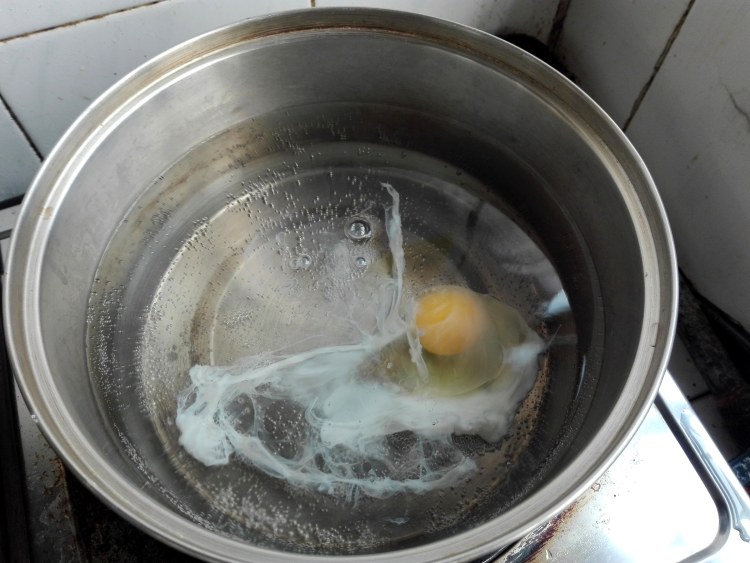 葱油荷包蛋面步骤6