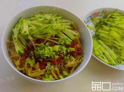 苦荞手擀面