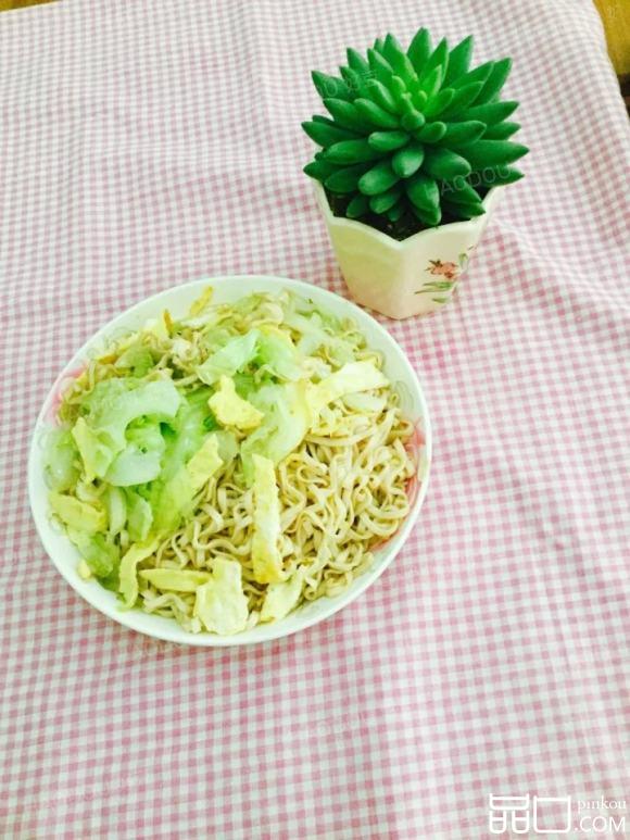 包菜鸡蛋面