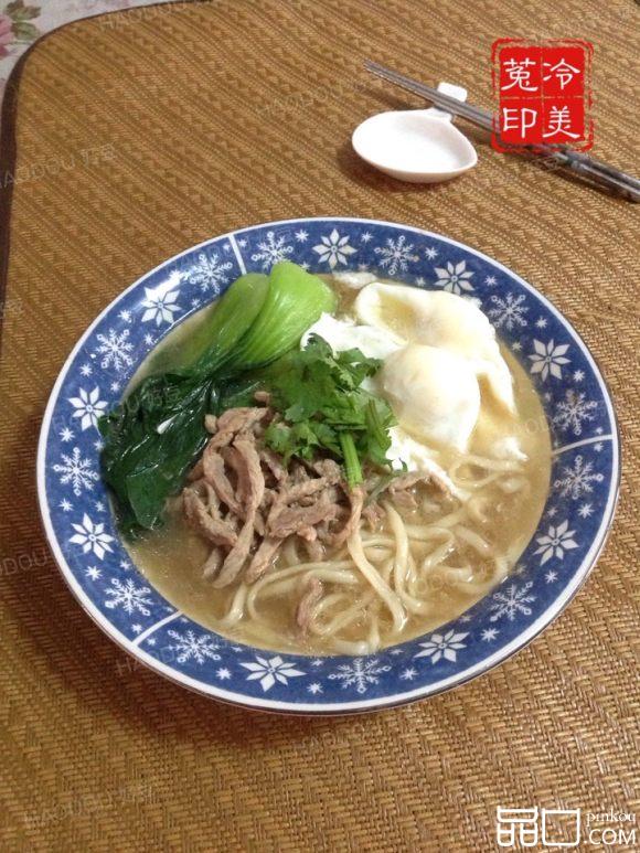 油菜肉丝鸡蛋面