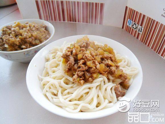 肉丁榨菜打卤面