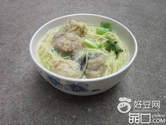 鱼煮面汤