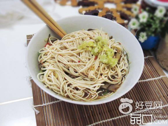 泡椒干拌面