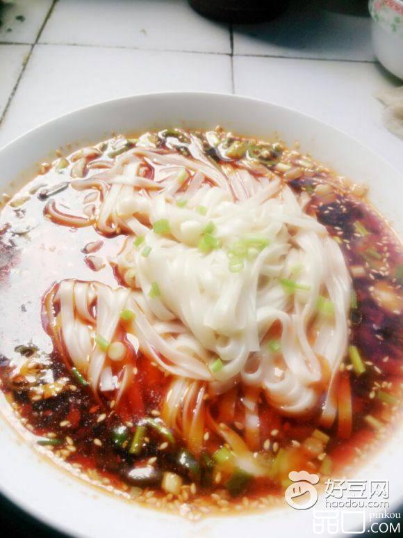 麻辣红汤面