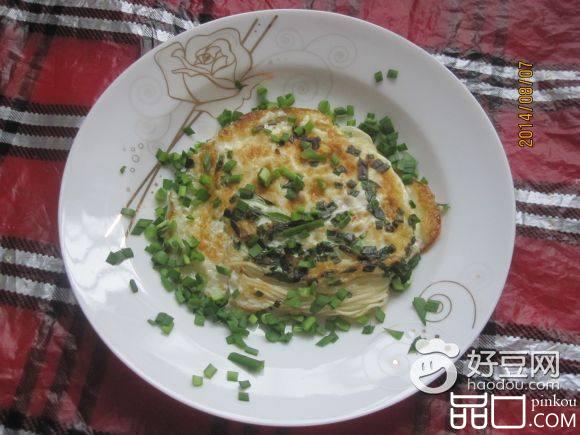 韭菜面条蛋饼