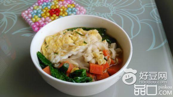 青菜鸡蛋方便面条