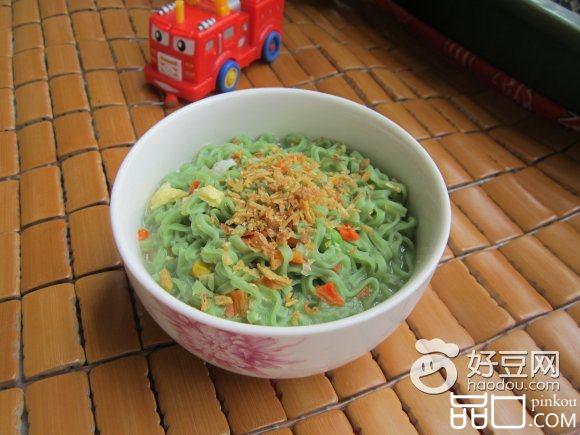 绿色方便面