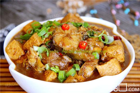 鳕鱼炖豆腐