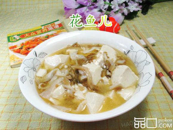 榨菜丝平菇煮豆腐