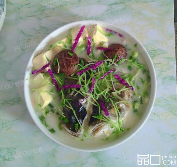 缩骨鱼豆腐汤