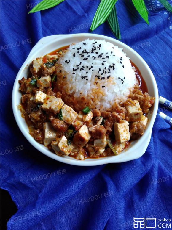 烂肉豆腐盖浇饭
