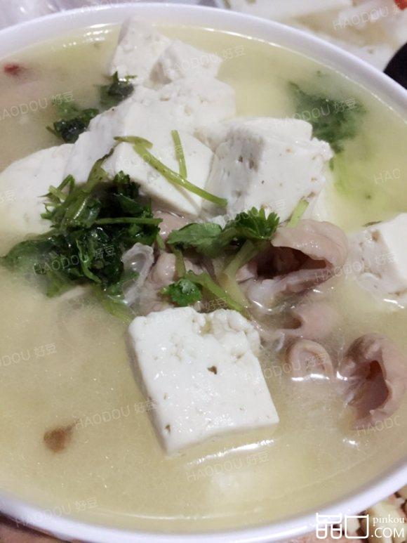 肥肠炖豆腐汤