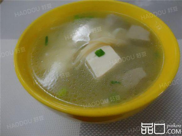 金针菇豆腐汤