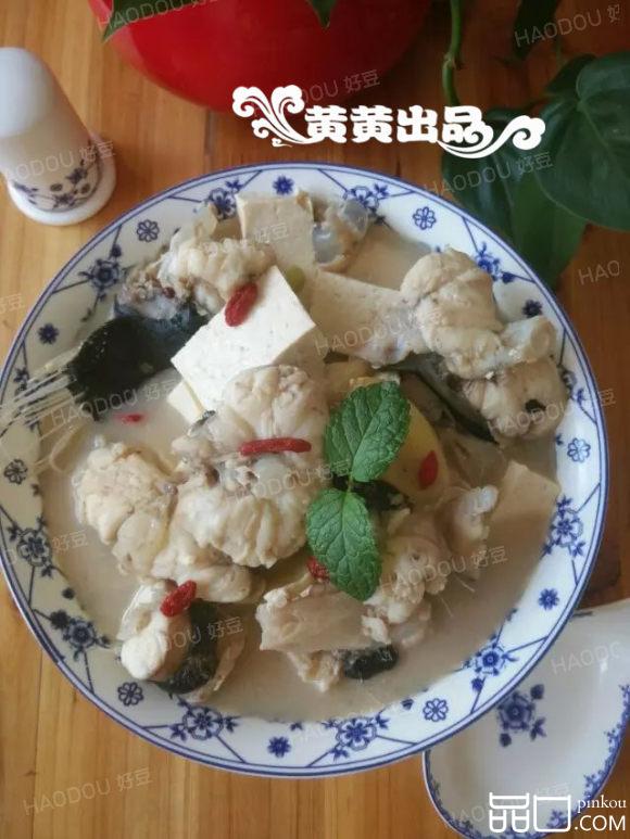 丑鱼豆腐汤