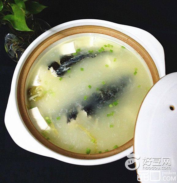 黑鱼豆腐煲