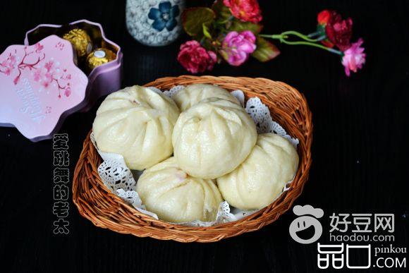 紫薯馅包子