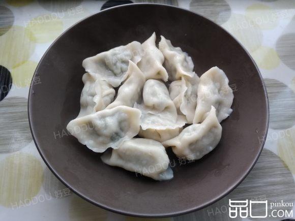 鲜肉鸡蛋韭菜水饺