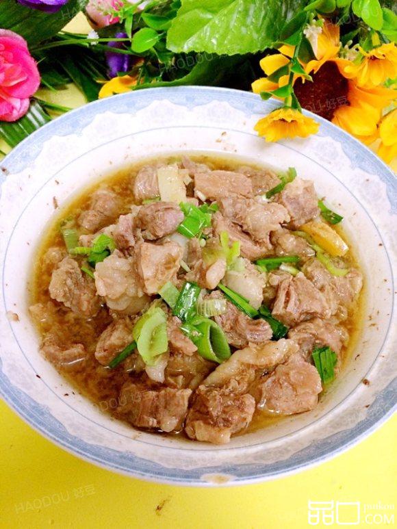 山茶油炖牛腩