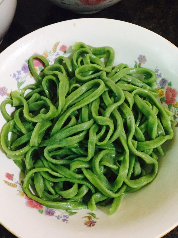 鸡蛋番茄汤面步骤11