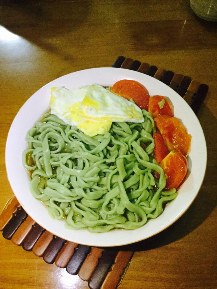 鸡蛋番茄煮青菜面步骤8