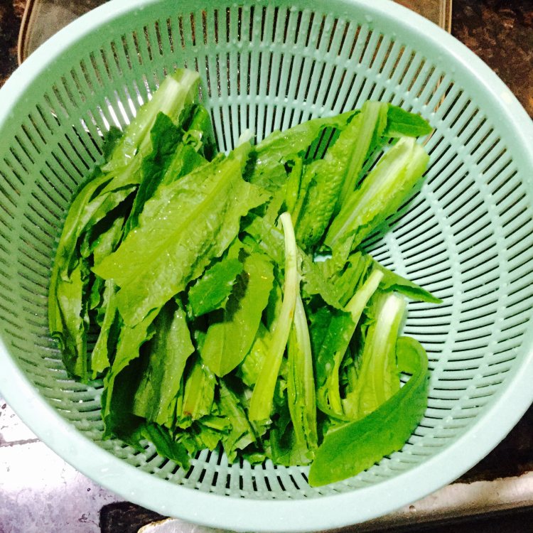 油菜云吞面步骤3